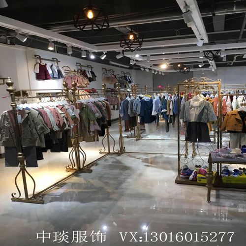 走份批發(fā)的品牌折扣尾貨童裝為什么比服裝批發(fā)市場(chǎng)的便宜
